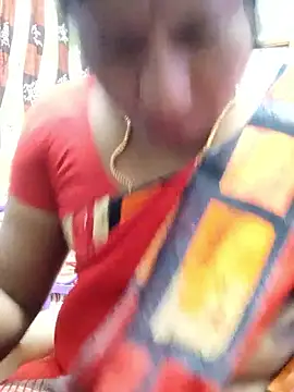 Webcam Model (yamini1431)  is live.Free join now!