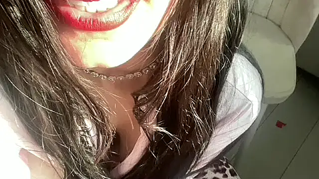 sexypatronice (F young) - anal 20 cm