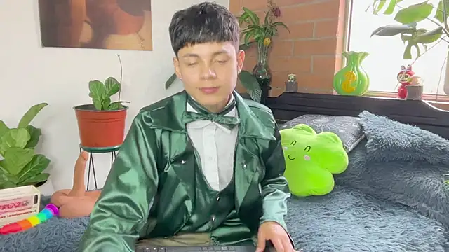 andy_belier23 (M twink) - 🍀 ✨ masturbation one hour ✨🍀