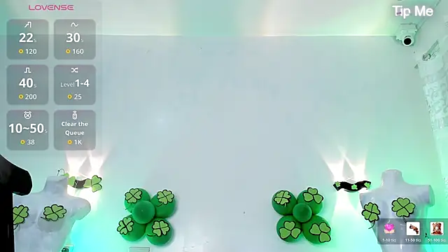 Emili_Roux Live Webcam on Stripchat