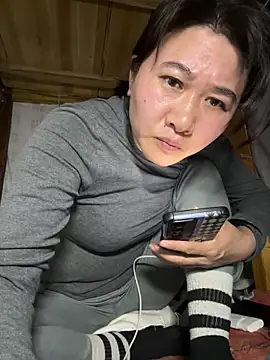 daaqnn (F milf) - 大逼吃手