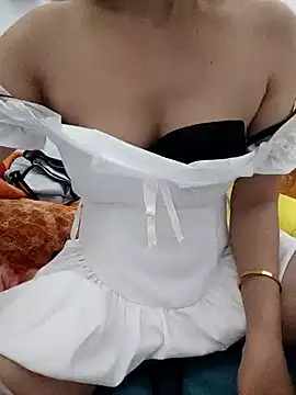 webcam voyeur Haralushiaaa