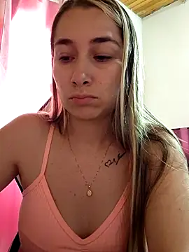 erotic sex chat Iris Love18