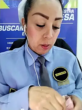 real webcam show CRISTAL 11