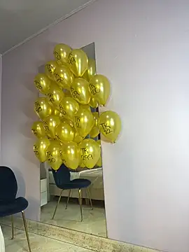 porn cam online LiaTrainor