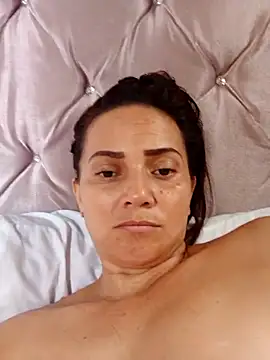 Webcam Model (Amanda39)  is live.Free join now!