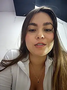 rapunzel069 (F young) - show ass + oil + Spank ass 15x 🍑👋