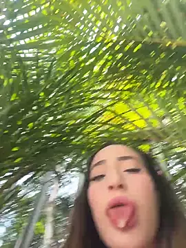 SweetieSinXXX Live Webcam on Stripchat