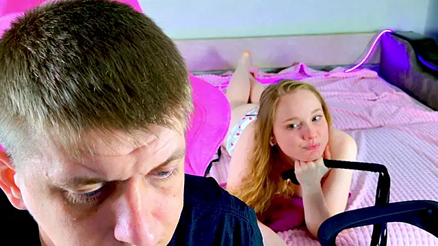 shawty_mia (G young) - pose 69