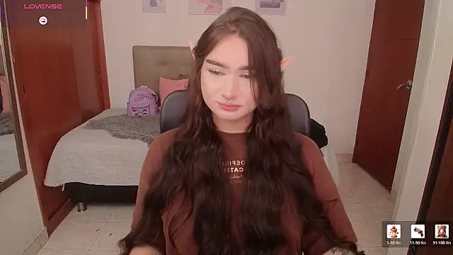 Miley_Baker Live Webcam on Stripchat