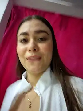 rapunzel069 (F young) - show ass + oil + Spank ass 15x 🍑👋