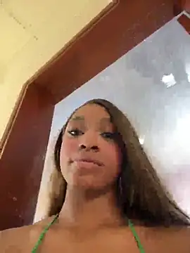 liatrainor - LiaTrainor's free webcam - UK Sex Cams