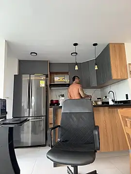 fitnolan - Fitnolan's free webcam - UK Sex Cams