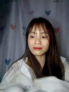 Webcam Model (-Bada-)  is live.Free join now!