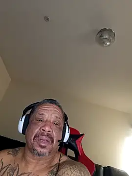 yellowwetfox live sex cam