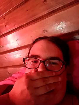 Gatitabuena90 live sex cam