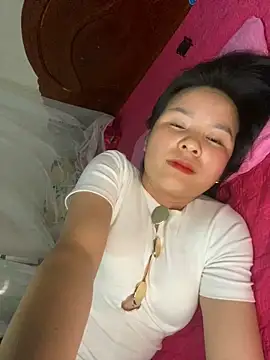 ivy_trix2 - Ivy_Trix2's free webcam - UK Sex Cams