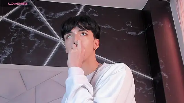 aerumchae (M twink) - cumm!