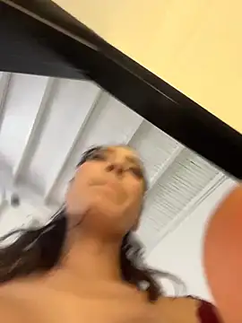 SweetieSinXXX live cam profile