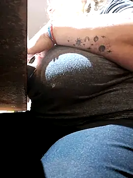 JennyInVegas live cam profile