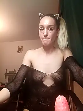 alexxa97 (F young) - Feeling hot🔥🔥🔥