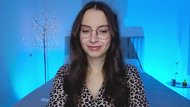 real_cutie1 (F teen) - birthday present