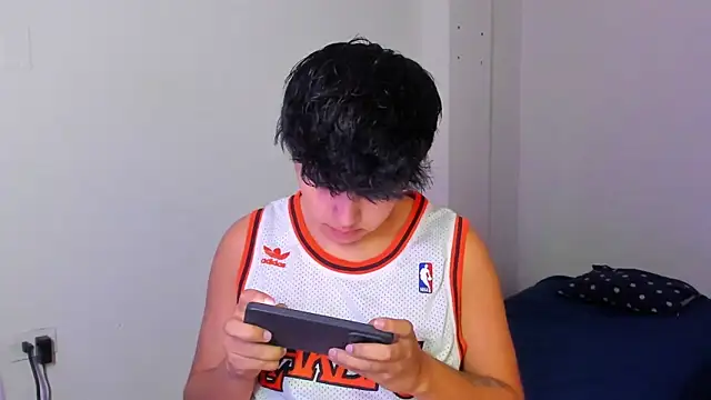 thiago_wc - Thiago_Wc's free webcam - UK Sex Cams