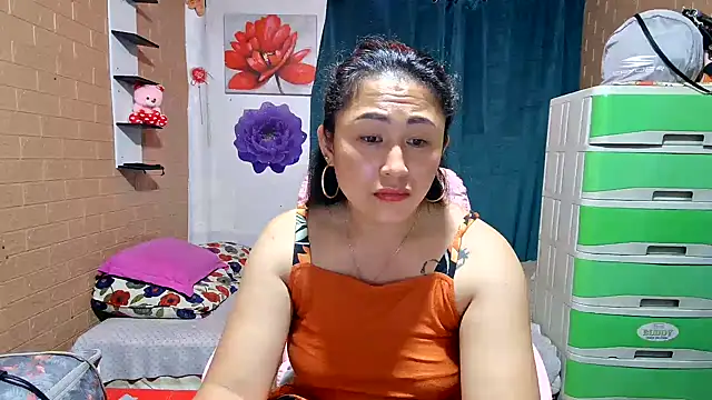 ugly-filipina - Ugly-Filipina's free webcam