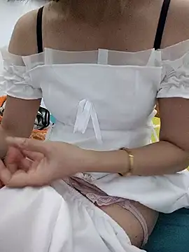 Haralushiaaa live cam profile