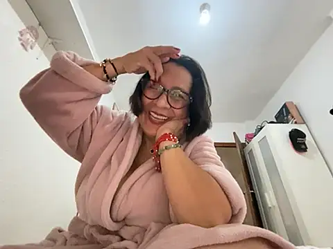 striptease online Sweeviolet