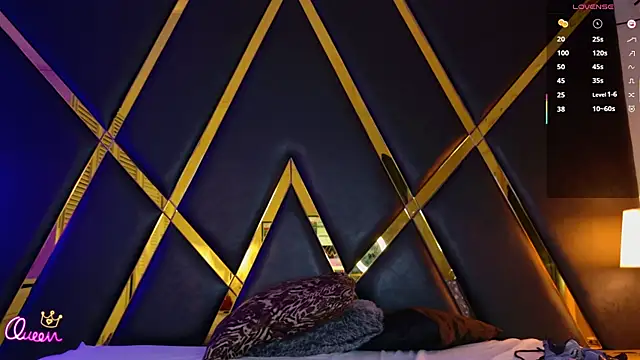 naked chat EmmaaCastro