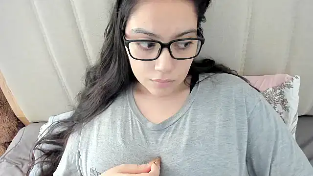 amateur pornstar Roniewester