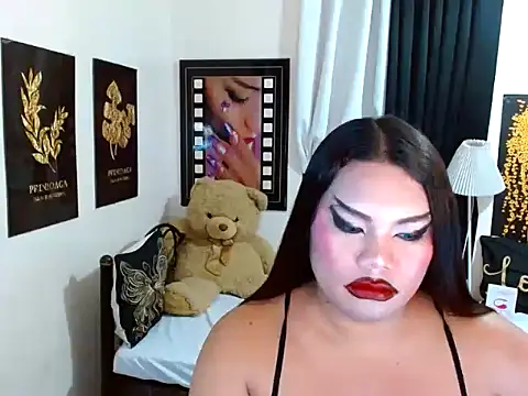 TSbrianaHugeCock webcam stripchat model stream image