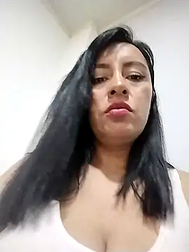 Webcam Model (hailey85)  is live.Free join now!