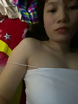 -eidieea- - -Eidieea-'s free webcam - UK Sex Cams