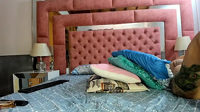 briana_wonder69xxx webcam