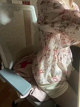 Mina048 live cam profile