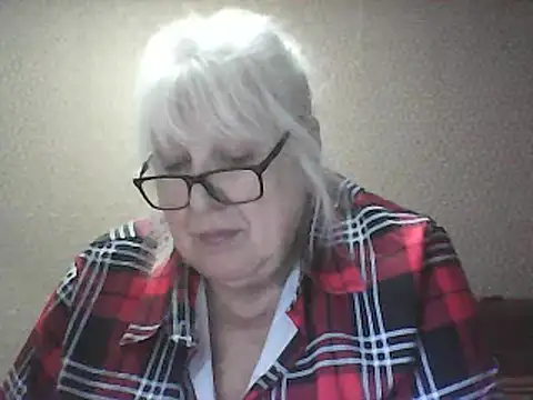 alexia64231 - Alexia64231's free webcam - UK Sex Cams