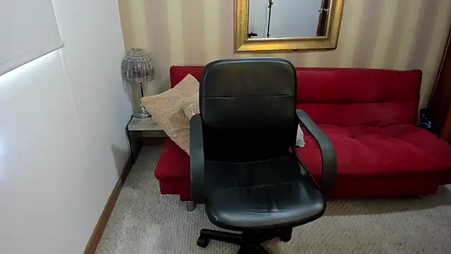 nicolettcolin - NicolettColin's free webcam - UK Sex Cams