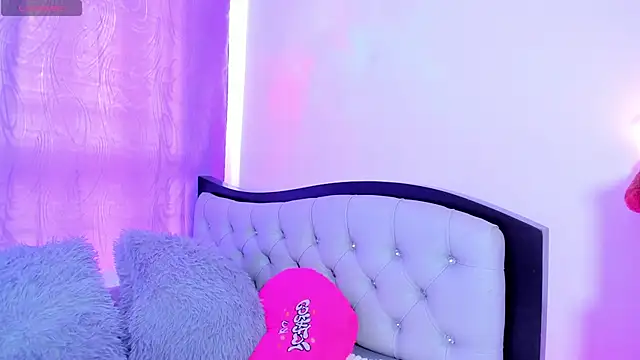 my_aleja_ - My_aleja_'s free webcam - UK Sex Cams