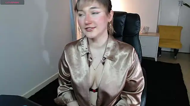 Preview of crystal-dreamt