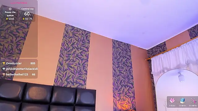 megan_al (T teen) - SUPER CUM IN PUBLIC🍆💦