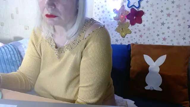 queenlana - QueenLana's free webcam - UK Sex Cams