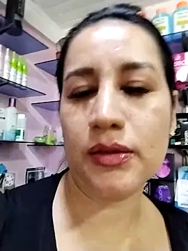 keilymadam - Keilymadam's free webcam - UK Sex Cams