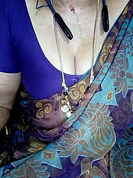 Webcam Model (negatamil)  is live.Free join now!