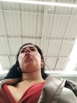 luianna - Luianna's free webcam - UK Sex Cams