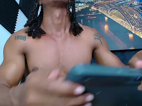 josh_fit7 (M young) - muscle flex with hard cock