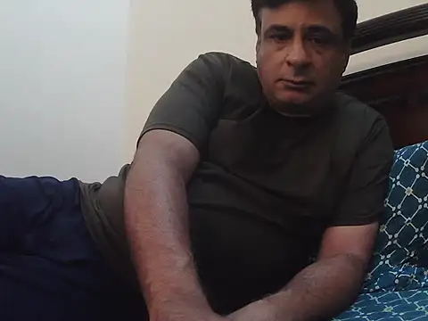 desipapaxxx (Ask my age) - CUM SHOW 💦💦 SHAMELESS DADDY