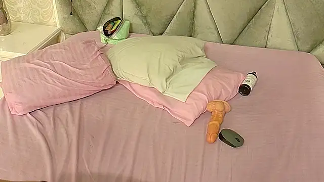 miaa_grace_ - Miaa_Grace_'s free webcam - UK Sex Cams