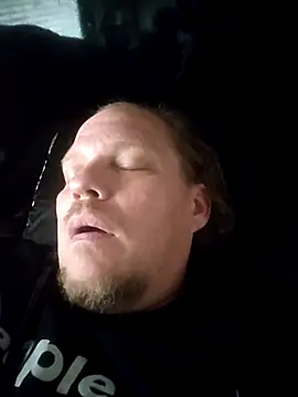 yourmasterisbored - YourMasterisBored's free webcam - UK Sex Cams